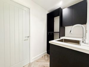 Photo 18- click for photo gallery